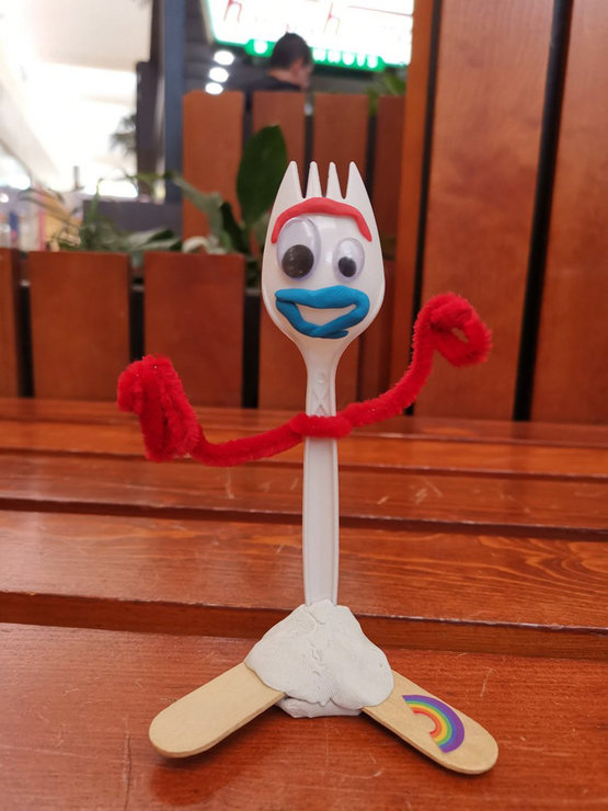 Las versiones caseras de Forky; el nuevo muñeco de Toy